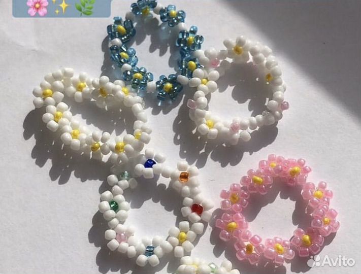 Украшения из бисера