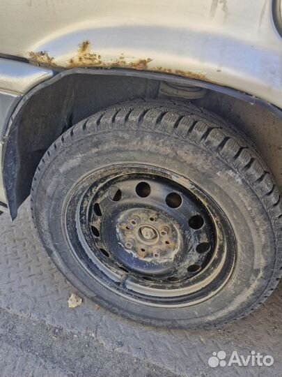 Обменяю зимнию резину на 14. На летнию