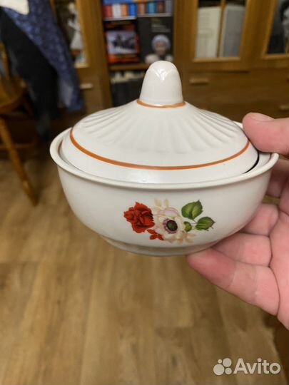 Сахарница,масленка