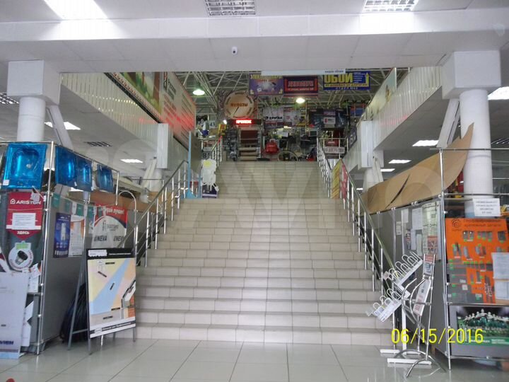 Торговая площадь, 1000 м²