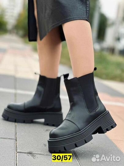 Ботинки женские