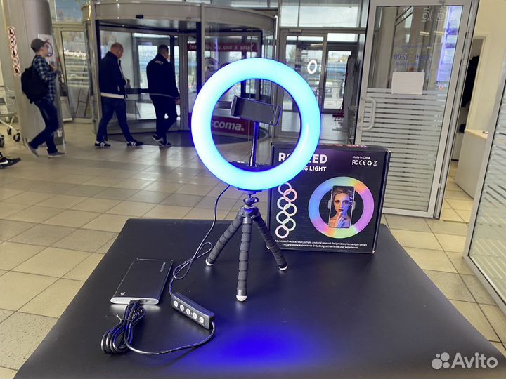 Лампа Кольцевая 20 см цветная (14-режимов цветов)