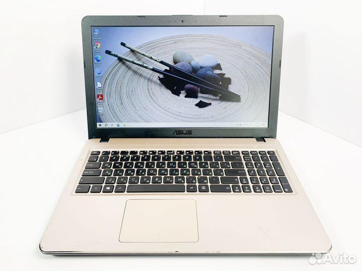 Ноутбук Asus 4 ядра/GeForce