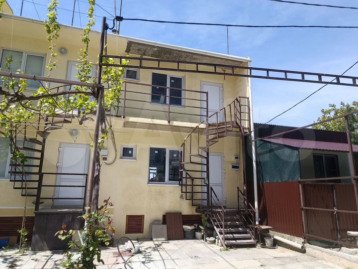 Дом 127 м² на участке 1 сот.