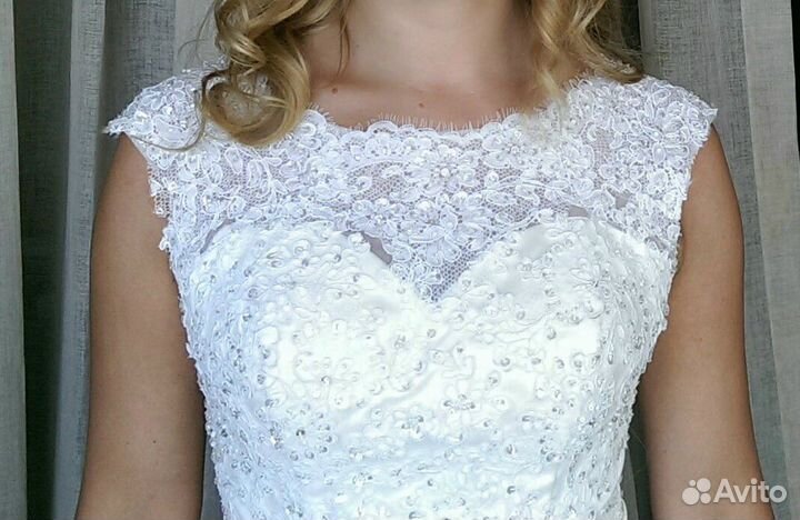 Красивое свадебное платье