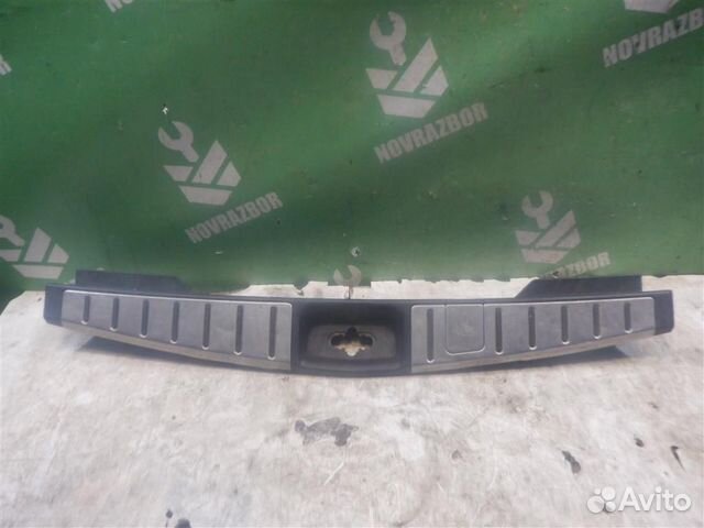 Накладка (кузов внутри) Ниссан Мурано 02-08