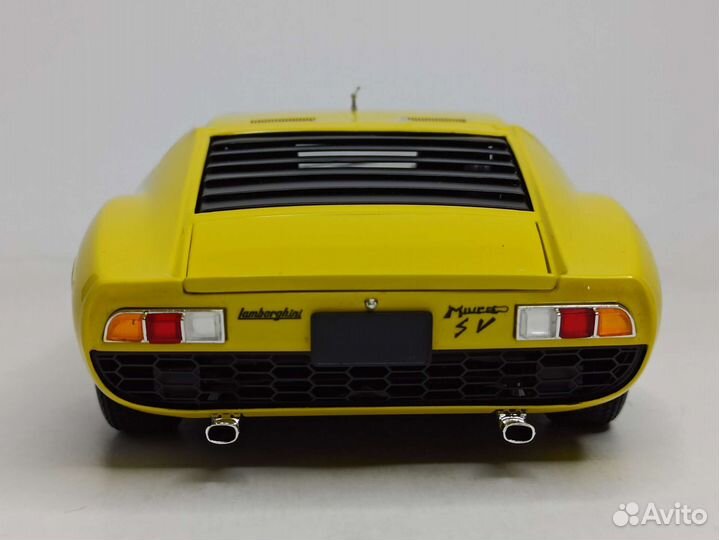 Lamborghini Miura P400SV Kyosho 1:18