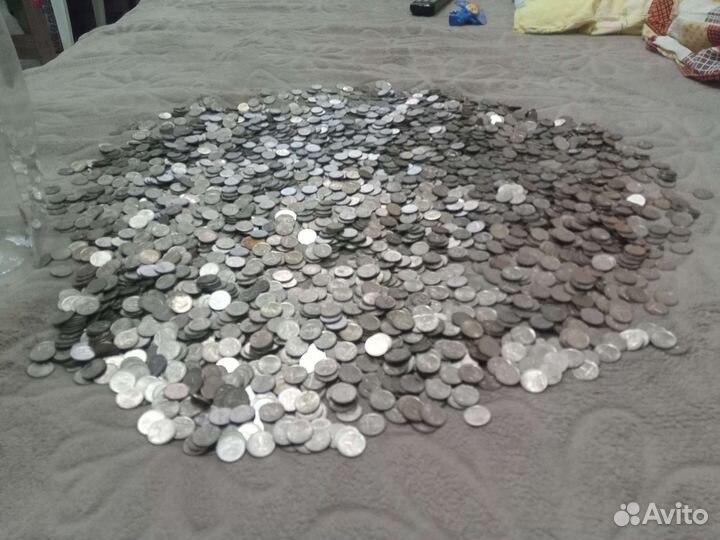 6,8 килограмм одно-копеечных монет