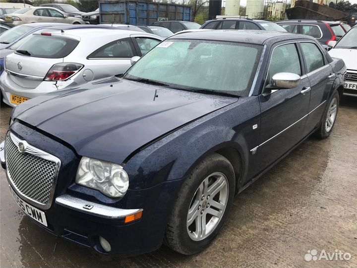Разбор на запчасти Chrysler 300C 2004-2011