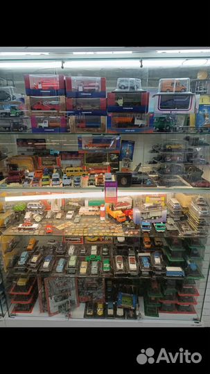 Масштабные модели автомобилей 1 43