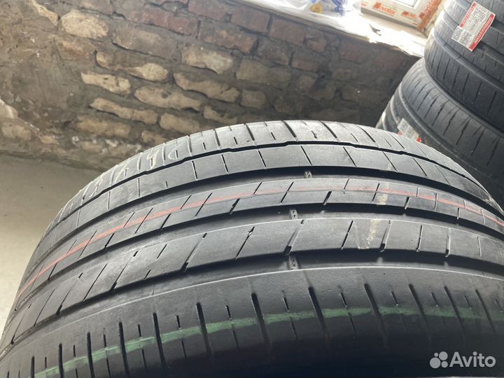 Hankook Ventus S1 Evo 3 K127 285/45 R21 113Y