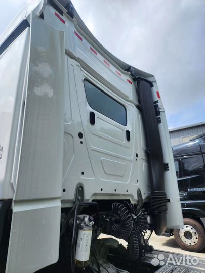 Mercedes-Benz Actros, 2023