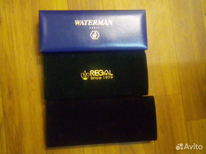 Перьевая ручка и шариковая