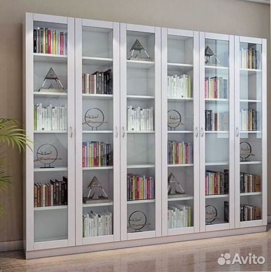 Шкафы распашные