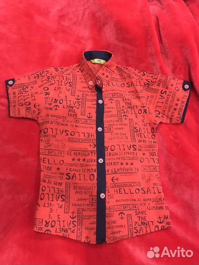 Рубашки два размера синичюя примерно 110 разме кра