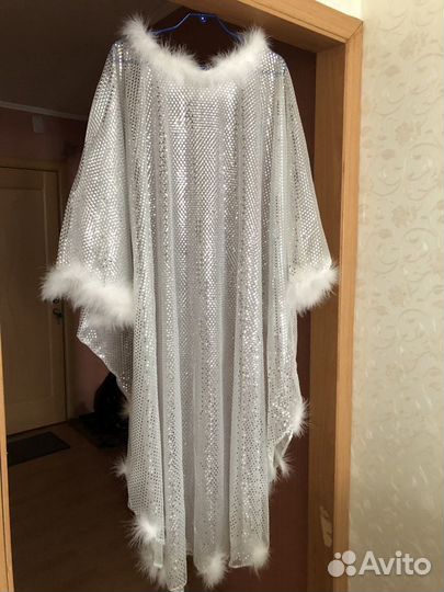 Костюм Снегурочка,танцевальный (кокошник+платье)