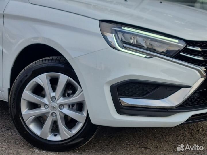 LADA Vesta 1.6 МТ, 2023, 12 км