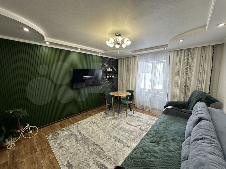 Дом 230 м² на участке 4,3 сот.