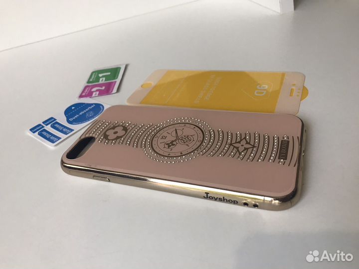 Чехол на iPhone 7