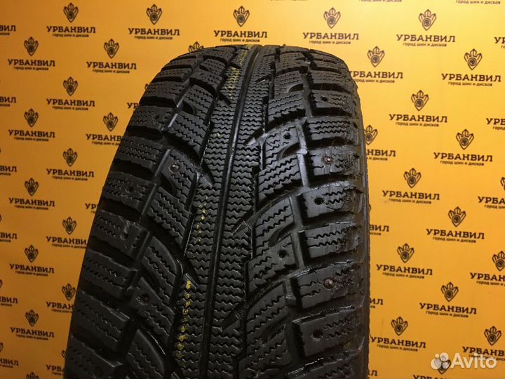 Kumho I'Zen RV Stud KC16 225/70 R16 107Q