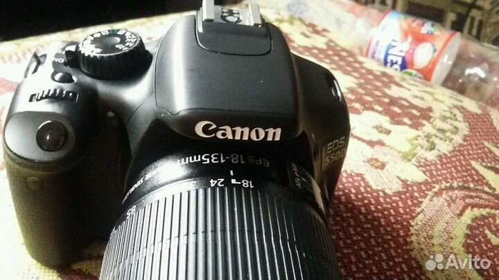 Фотопарат Canon EOS 550D
