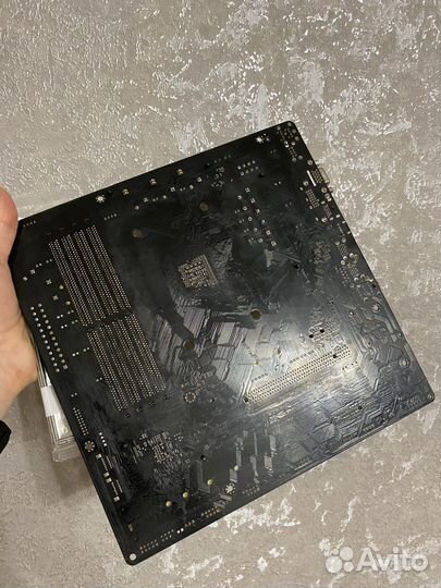 Материнская плата Asrock A320M Pro4-F