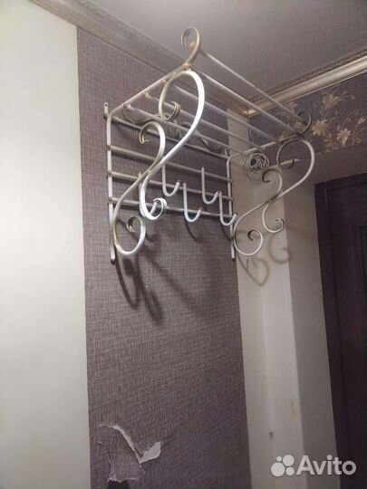 Вешалка и обувница