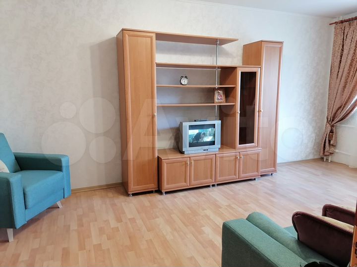 2-к. квартира, 52 м², 6/9 эт.