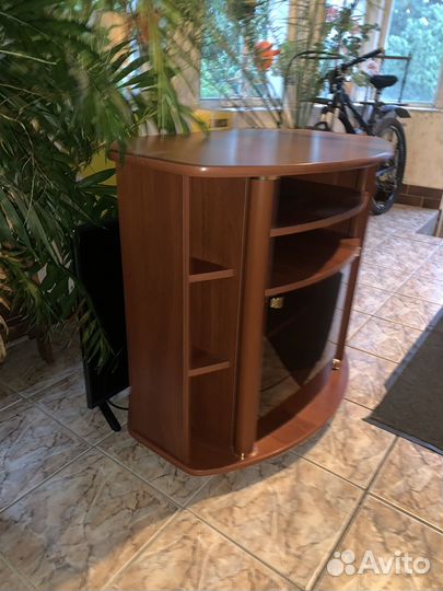 Тумба под тв