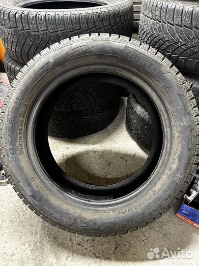 Pirelli Ice Zero FR 205/55 R16