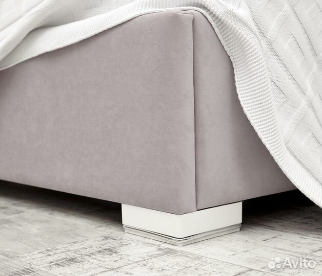 Кровать мягкая 160*200 