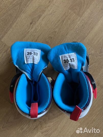 Коньки хоккейные детские