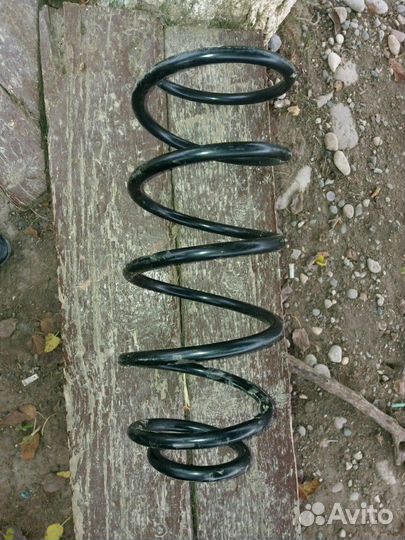Пружины подвески передние на Volkswagen