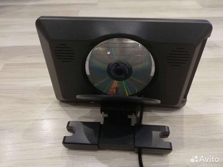 Монитор на подголовник с пультом