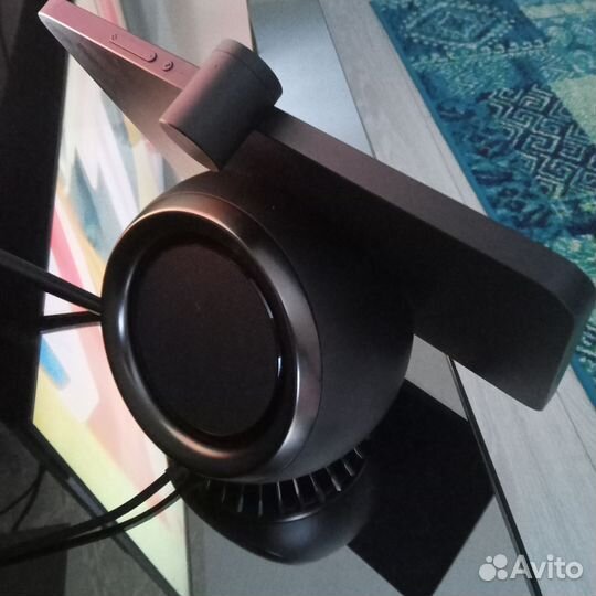 Умная колонка от Сбера с монитором