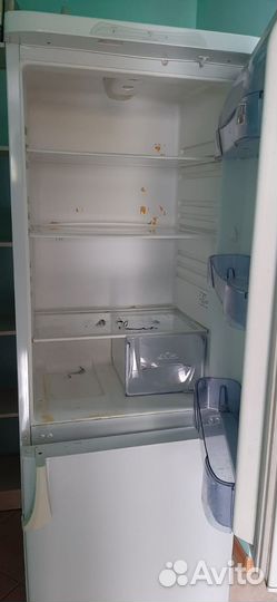 Холодильник на запчасти