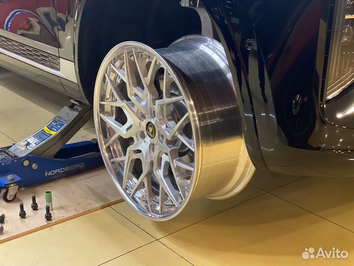 Кованые диски GT Forged R23 для Lamborghini Urus