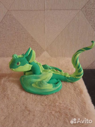 Игрушки дракончики