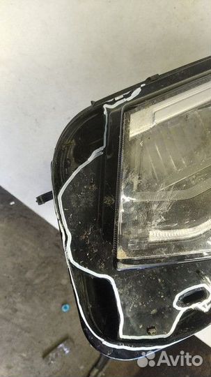 Фара левая Volkswagen Tiguan