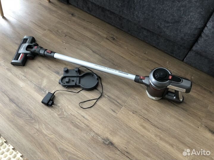 Беспроводной пылесос redmond RV-UR356