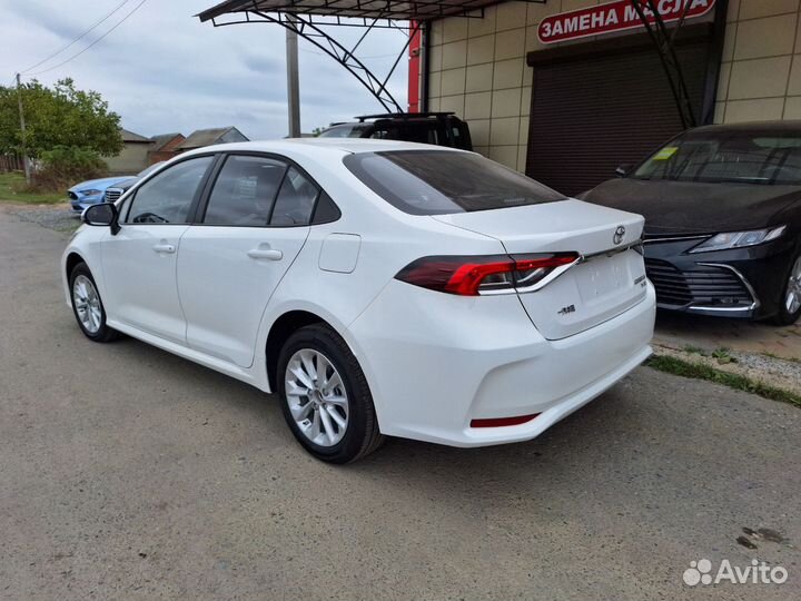 Toyota Corolla 1.2 CVT, 2023, 15 000 км