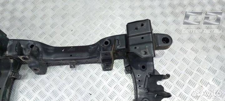 Передняя балка (подрамник) Hyundai H-1 624104H200