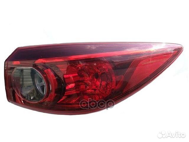 3 '13- фонарь задн внешн прав (седан) (Китай) M