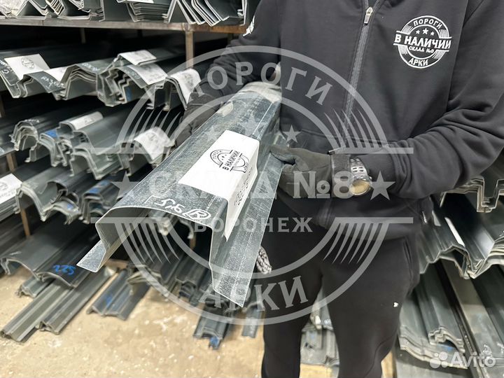 Кузовной порог Volkswagen Golf 5