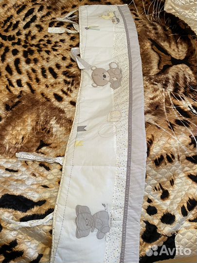 Бортики на детскую кроватку