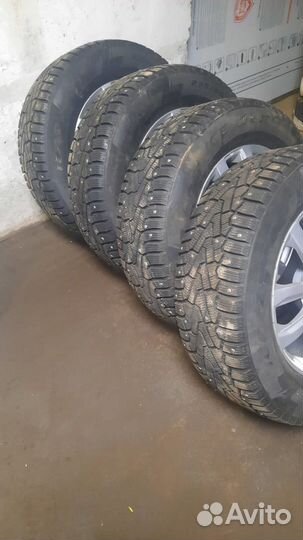 Pirelli Ice Zero 235/65 R17 106T