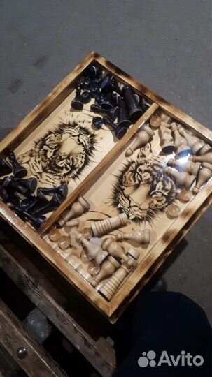 3 в 1 шашки, шахматы, нарды(столик, 2 табуретки)