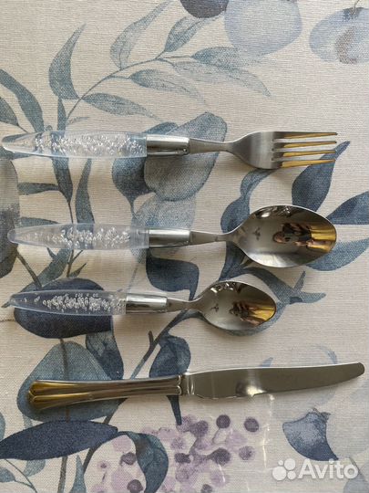 Набор столовых приборов на 6 персон