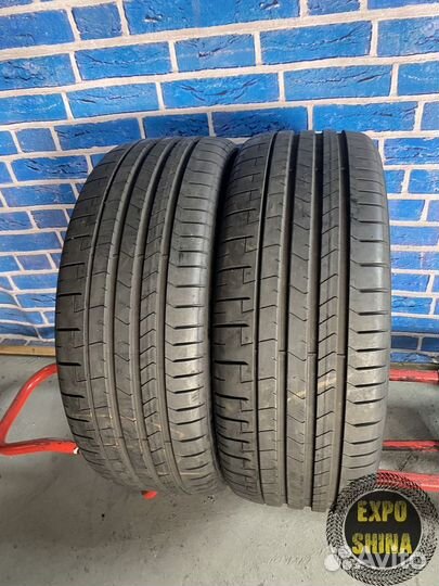 Pirelli P Zero PZ4 255/40 R22