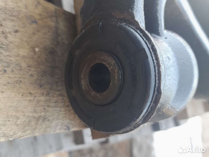 Volkswagen Touareg нижний рычаг левый lemforder